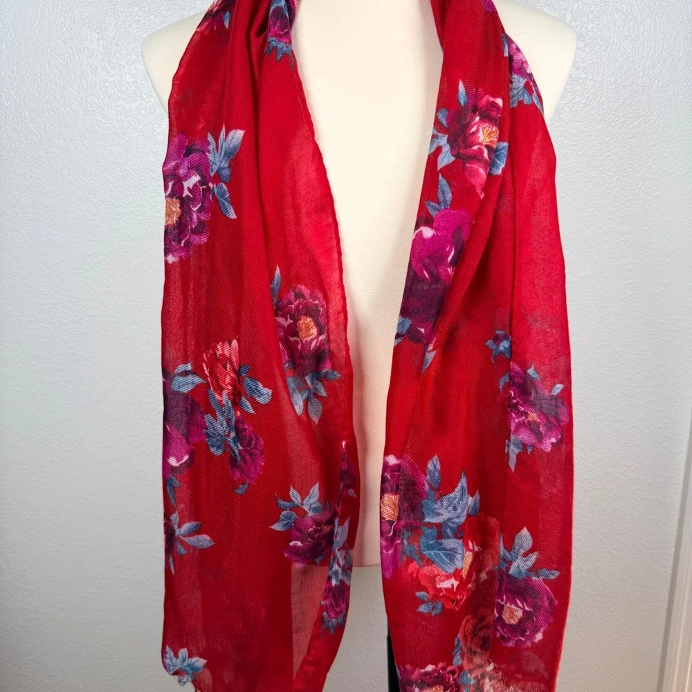 Chicos Red Floral Scarf Lightweight Eyelash Fringe Rectangle Wrap One Size